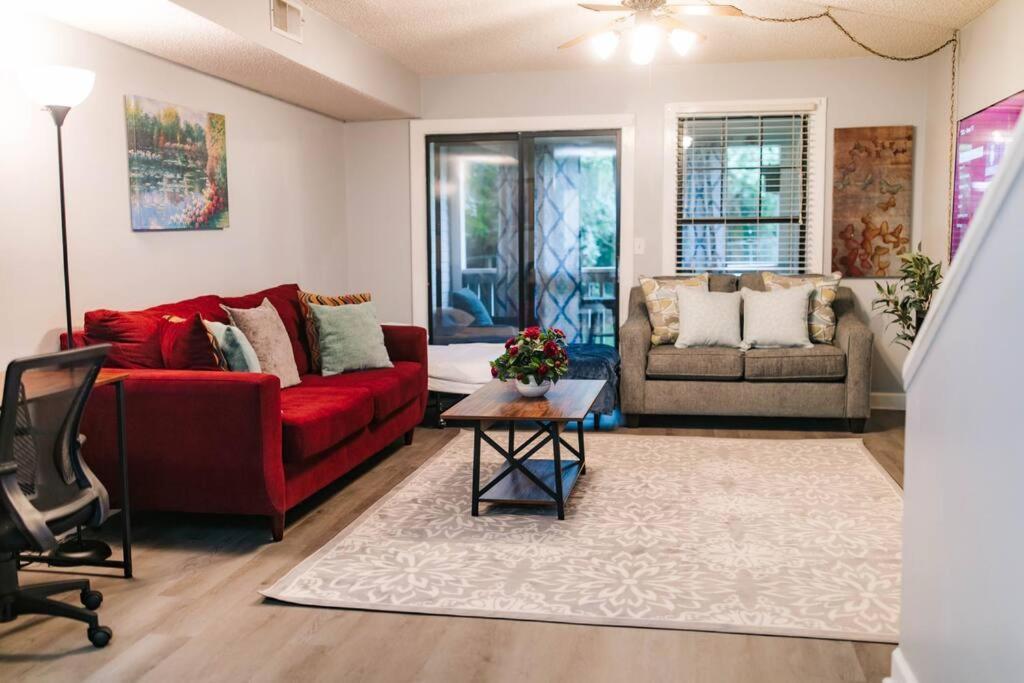 Cozy 3-Bed Athens Getaway, Right Near Uga! Apartman Kültér fotó