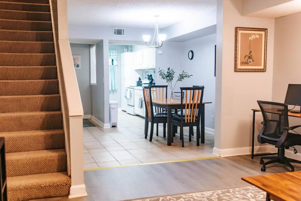 Cozy 3-Bed Athens Getaway, Right Near Uga! Apartman Kültér fotó