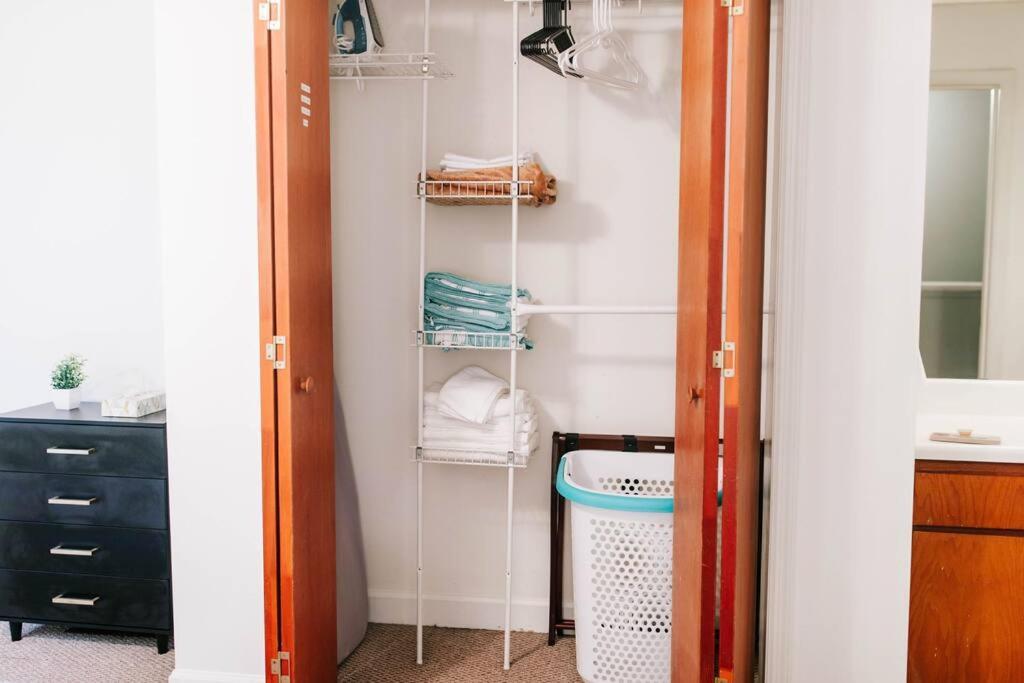 Cozy 3-Bed Athens Getaway, Right Near Uga! Apartman Kültér fotó