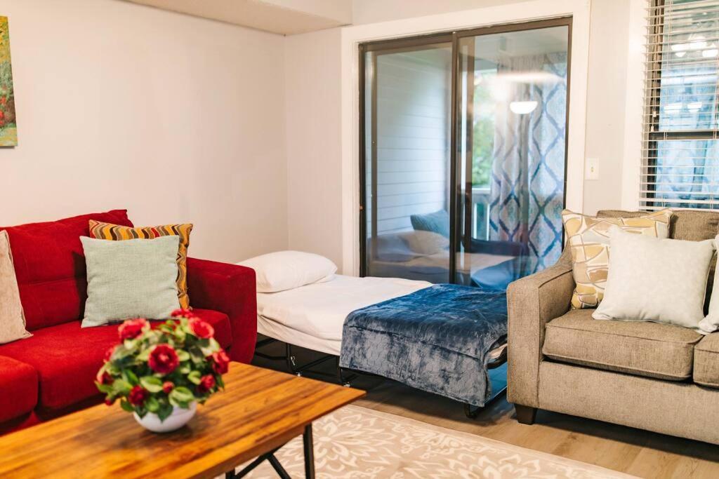 Cozy 3-Bed Athens Getaway, Right Near Uga! Apartman Kültér fotó